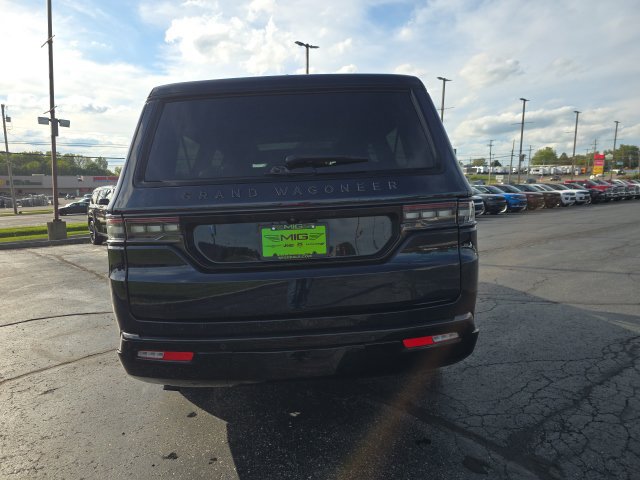 Used 2025 Jeep Grand Wagoneer L Series III w/ Quick Order Packagew 28T AWD/4WD image 5