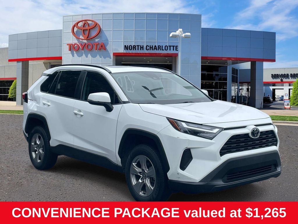 Used 2022 Toyota RAV4 XLE w/ Convenience Package FWD 360° Tour