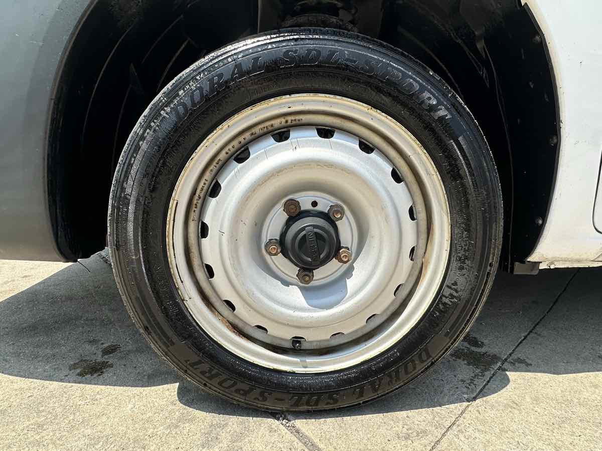 Used 2019 Nissan NV200 S image 9