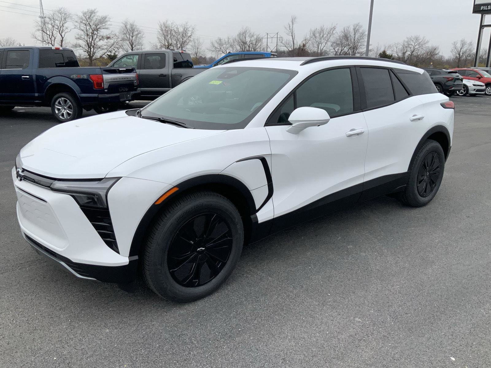 New 2026 Chevrolet Blazer EV LT image 9