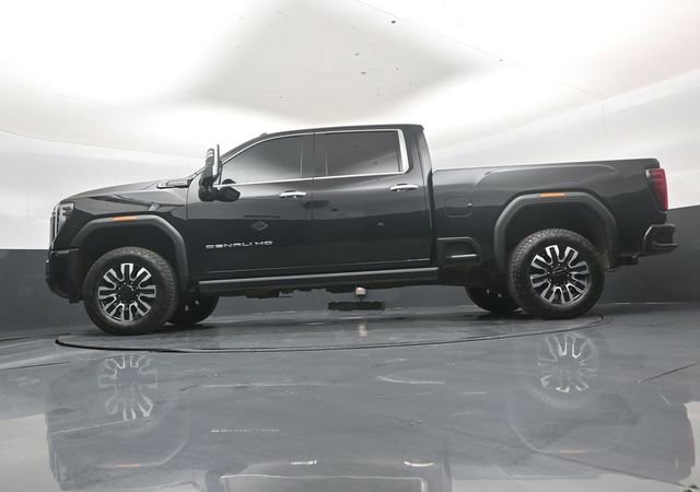 Used 2024 GMC Sierra 2500 Denali Ultimate w/ Max Trailering Package AWD/4WD image 43