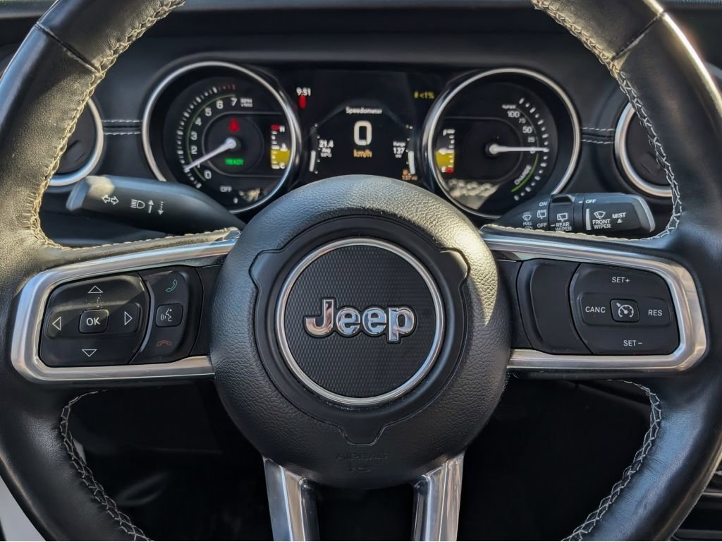 Used 2023 Jeep Wrangler Sahara w/ Cold Weather Group image 18