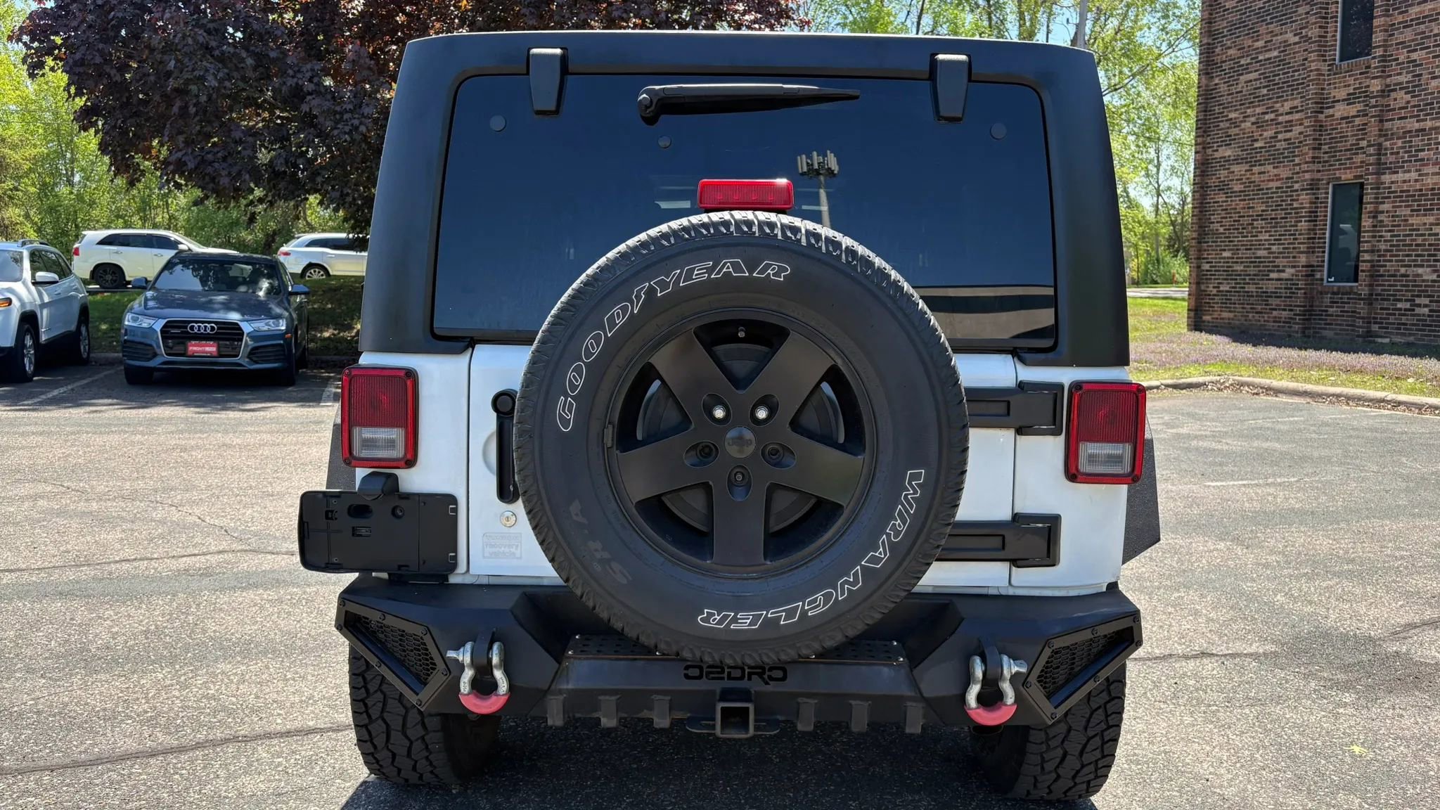 Used 2018 Jeep Wrangler Unlimited Sport S AWD/4WD image 8