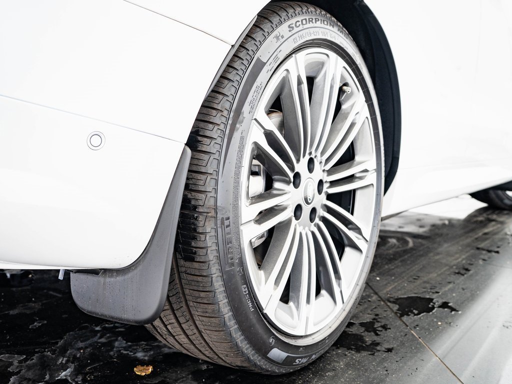 New 2025 Land Rover Range Rover Sport Dynamic SE image 40