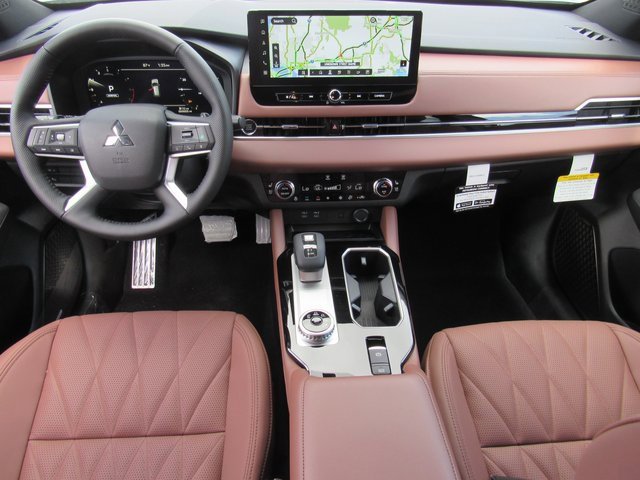 New 2025 Mitsubishi Outlander SEL image 10