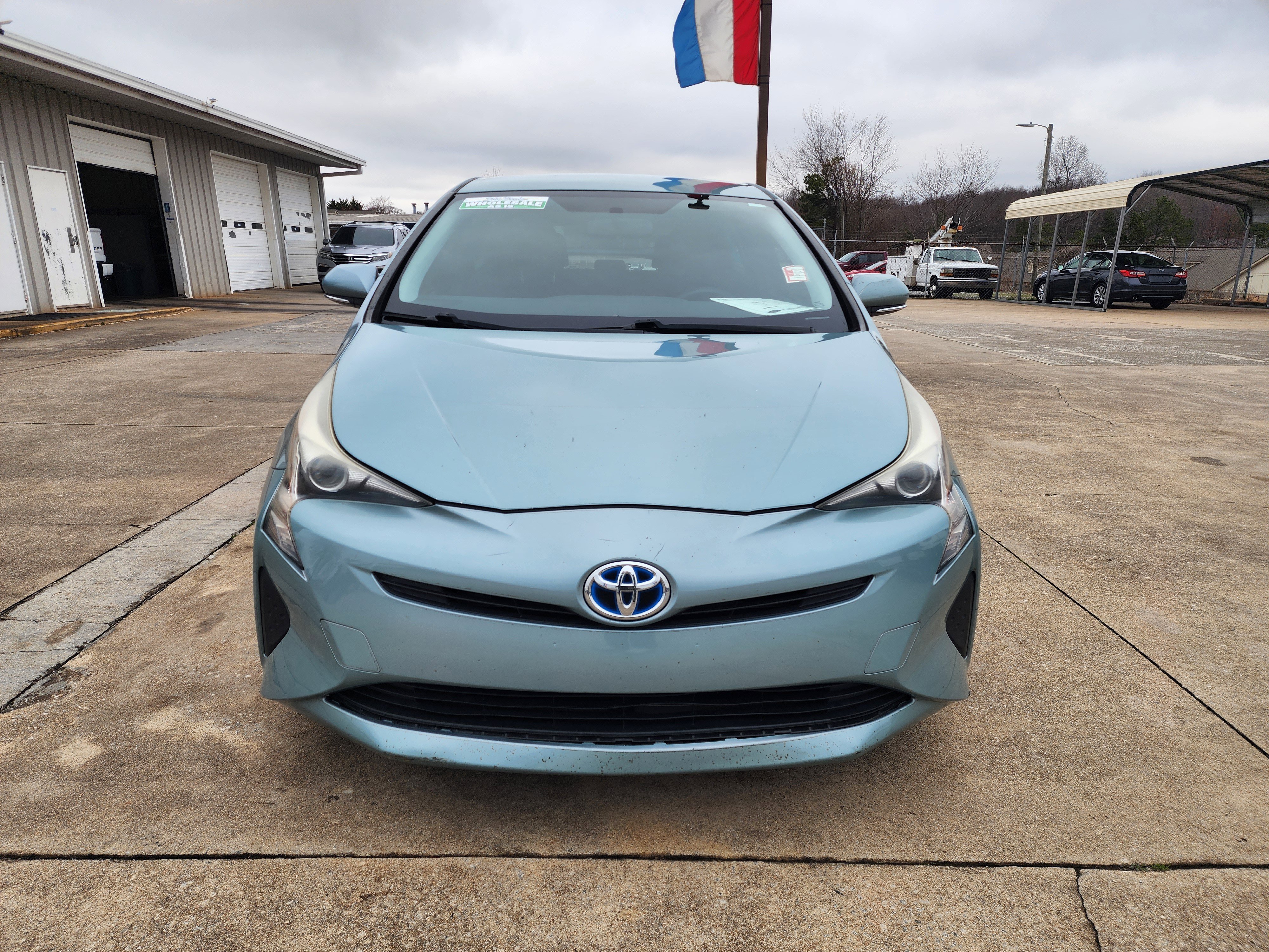 Used 2016 Toyota Prius Two FWD image 10