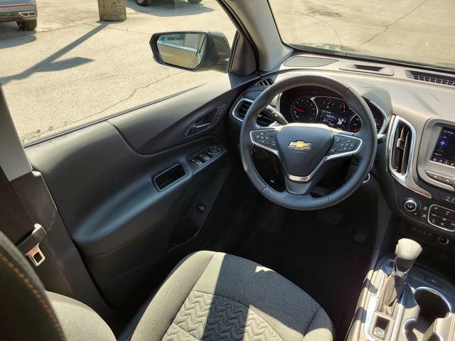 Used 2024 Chevrolet Equinox LT AWD/4WD image 14
