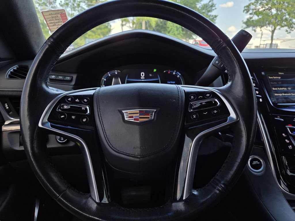Used 2018 Cadillac Escalade Platinum AWD/4WD image 24