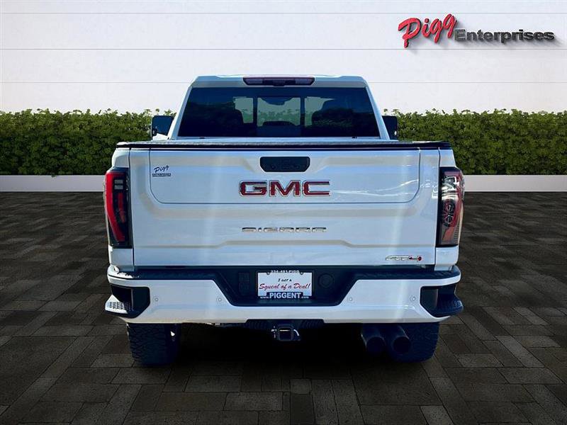 Used 2025 GMC Sierra 2500 AT4 w/ AT4 Premium Plus Package image 10