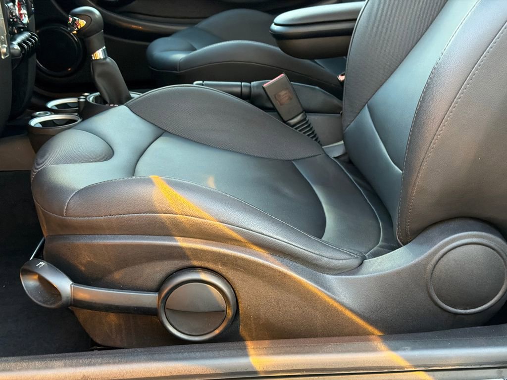 Used 2012 MINI Cooper S image 17