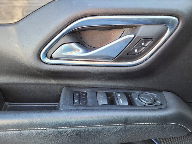 Used 2021 GMC Yukon SLT w/ Rear Media and Nav Package image 30