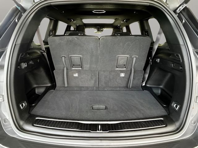 Used 2024 Jeep Grand Cherokee L Limited w/ Luxury Tech Group II image 42