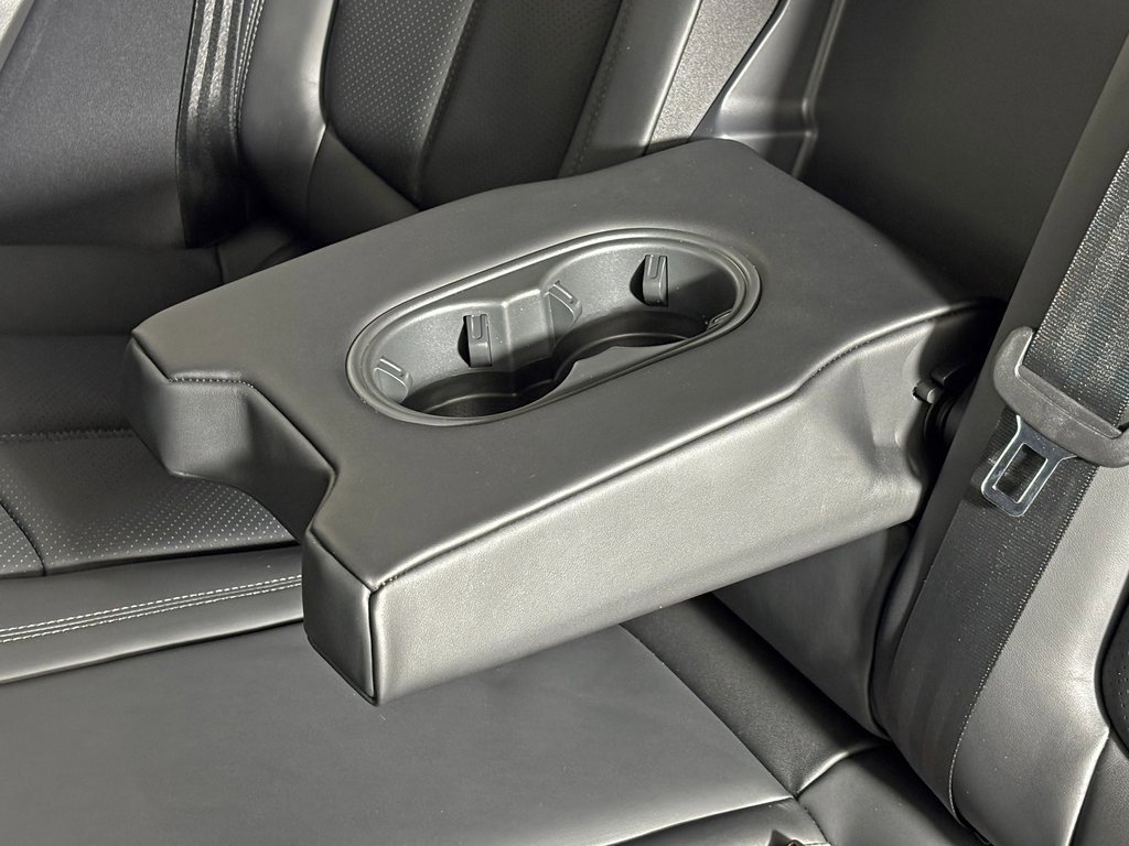 New 2026 Porsche Macan image 35