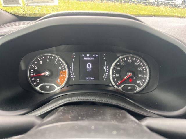 Used 2023 Jeep Renegade Latitude AWD/4WD image 13