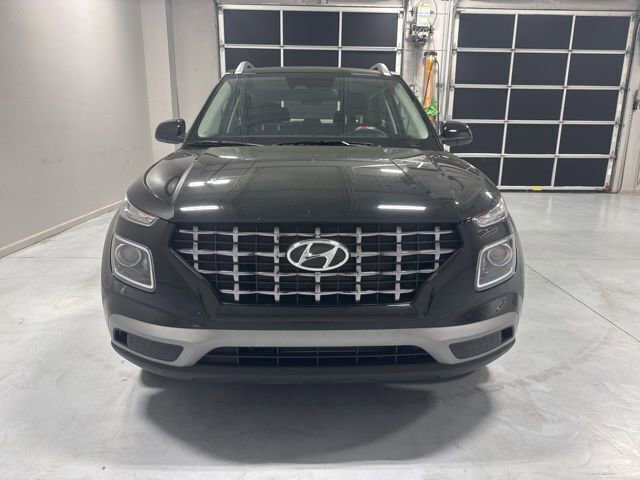 Certified 2026 Hyundai Venue SEL image 2