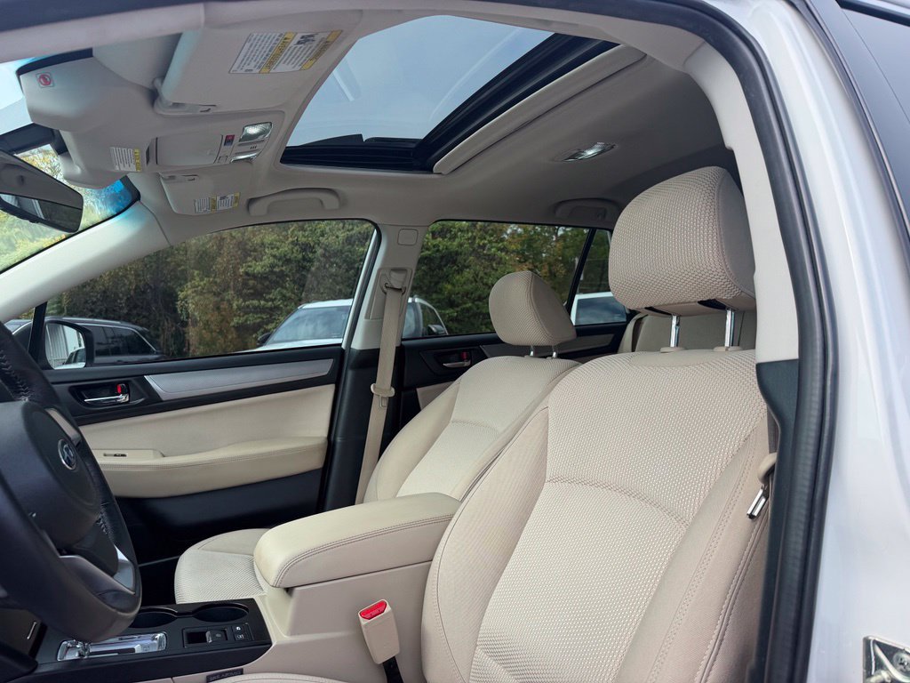 Used 2019 Subaru Outback 2.5i Premium AWD/4WD image 11