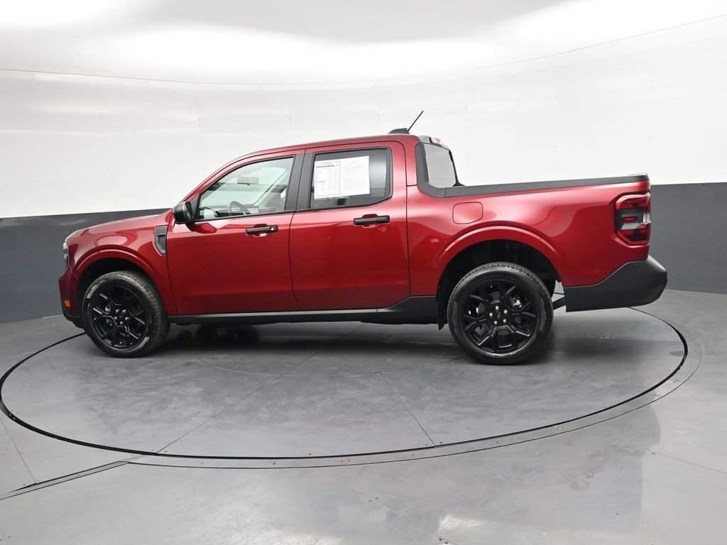 Used 2025 Ford Maverick XLT w/ Equipment Group 301A AWD/4WD image 6