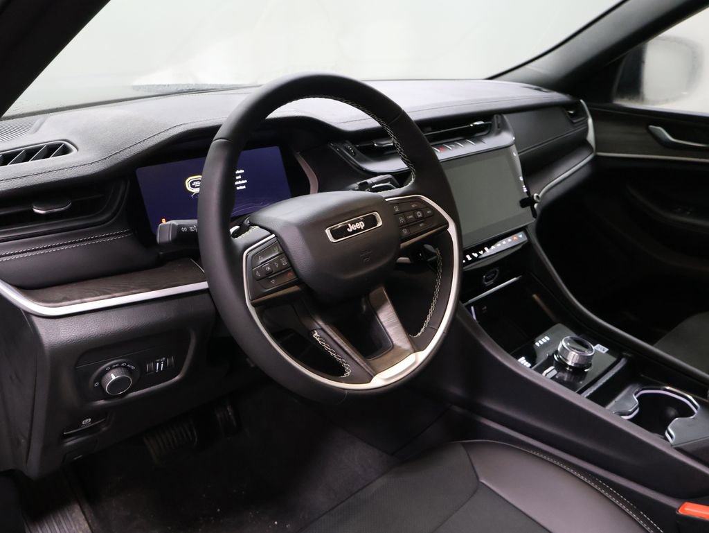 New 2026 Jeep Grand Cherokee Laredo image 20