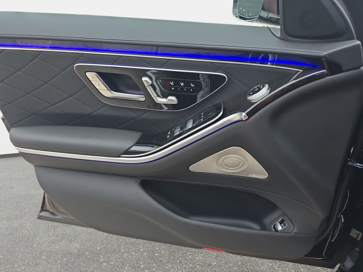 New 2026 Mercedes-Benz S 580 4MATIC Sedan image 26