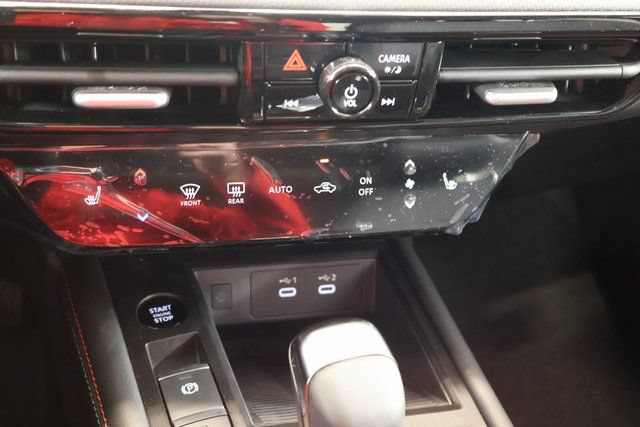 New 2026 Nissan Kicks SR w/ SR Premium Package AWD/4WD image 19