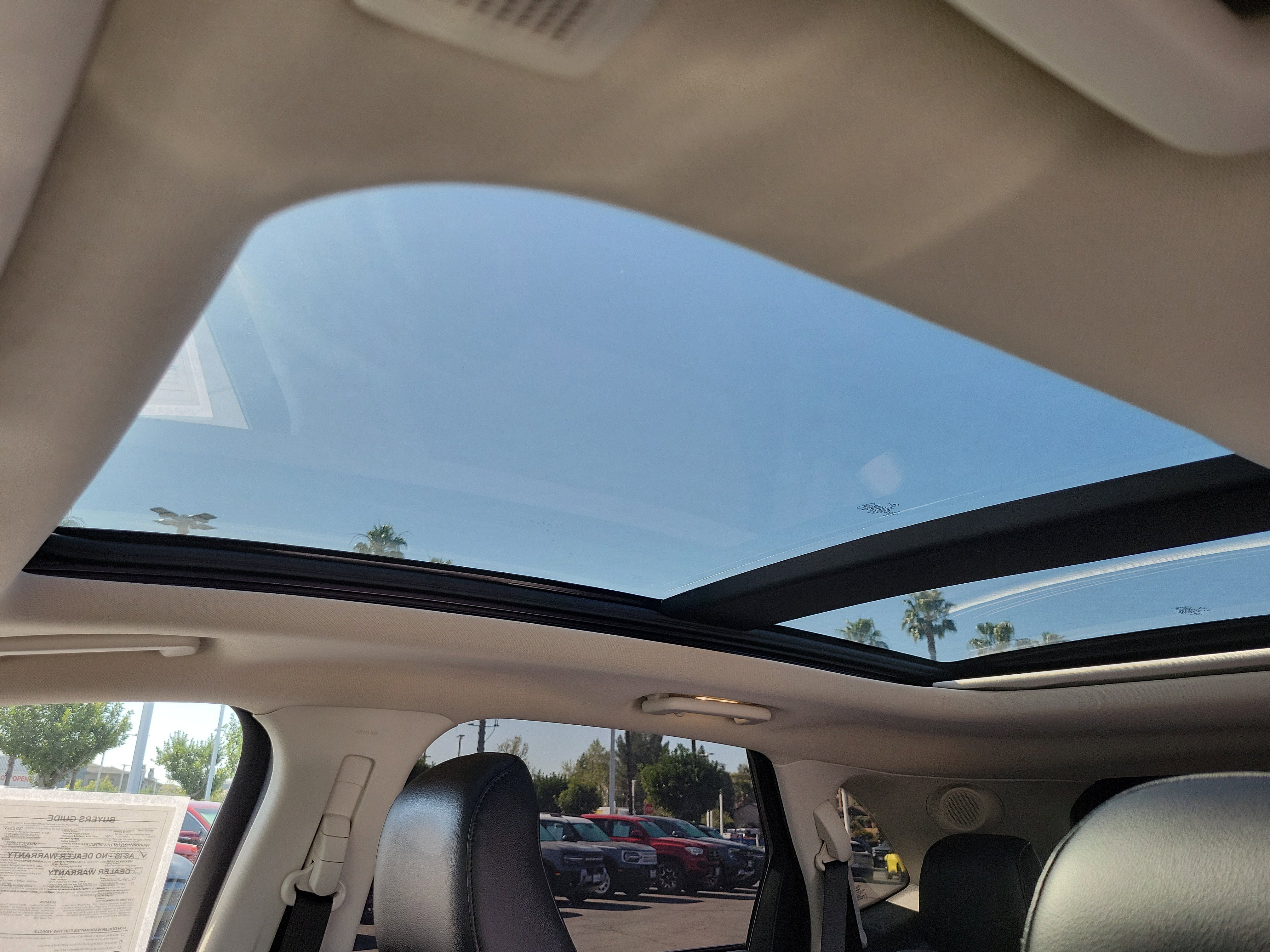 Certified 2022 Ford Edge Titanium w/ Class II Trailer Tow Package image 12