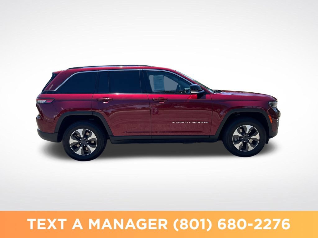 Used 2023 Jeep Grand Cherokee 4WD 4xe image 6