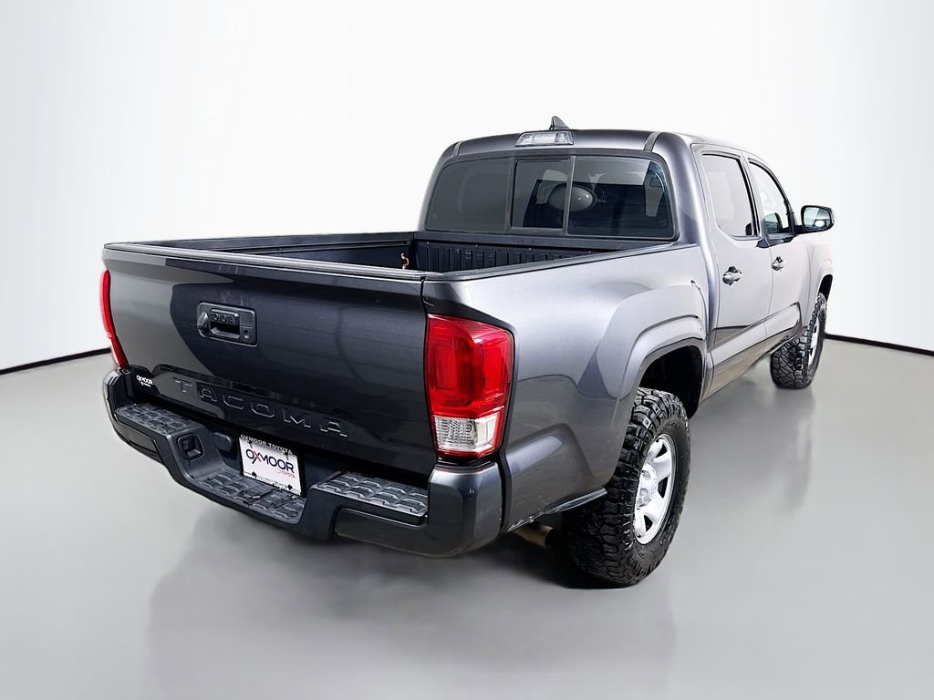 Used 2017 Toyota Tacoma SR RWD image 7