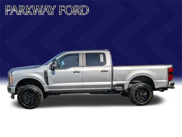 Used 2023 Ford F250 XL w/ STX Appearance Package image 8