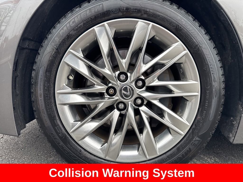 Used 2018 Lexus LS 500h AWD image 10