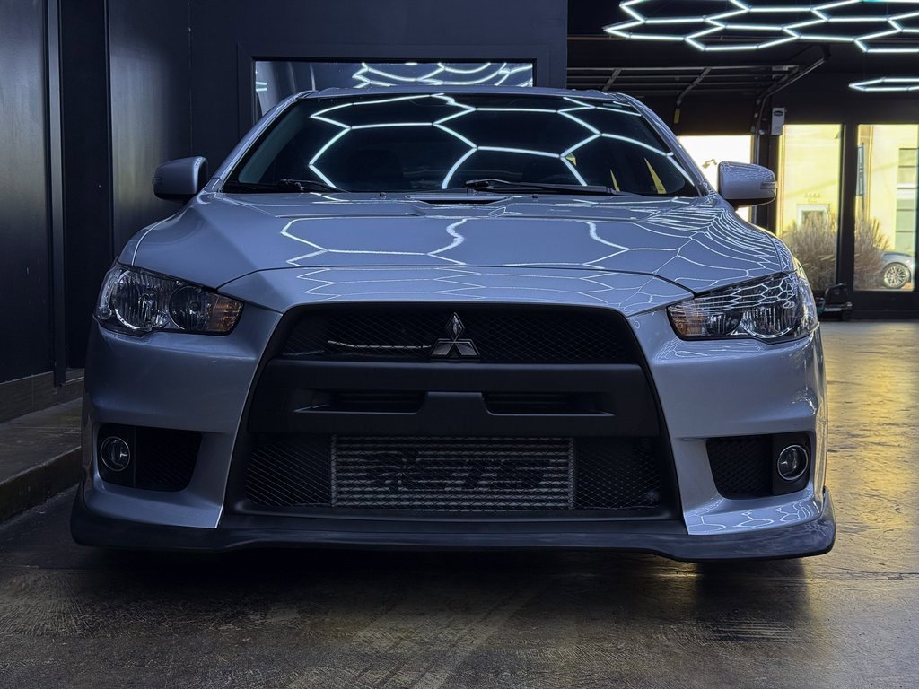 Used 2015 Mitsubishi Lancer Evolution GSR image 2