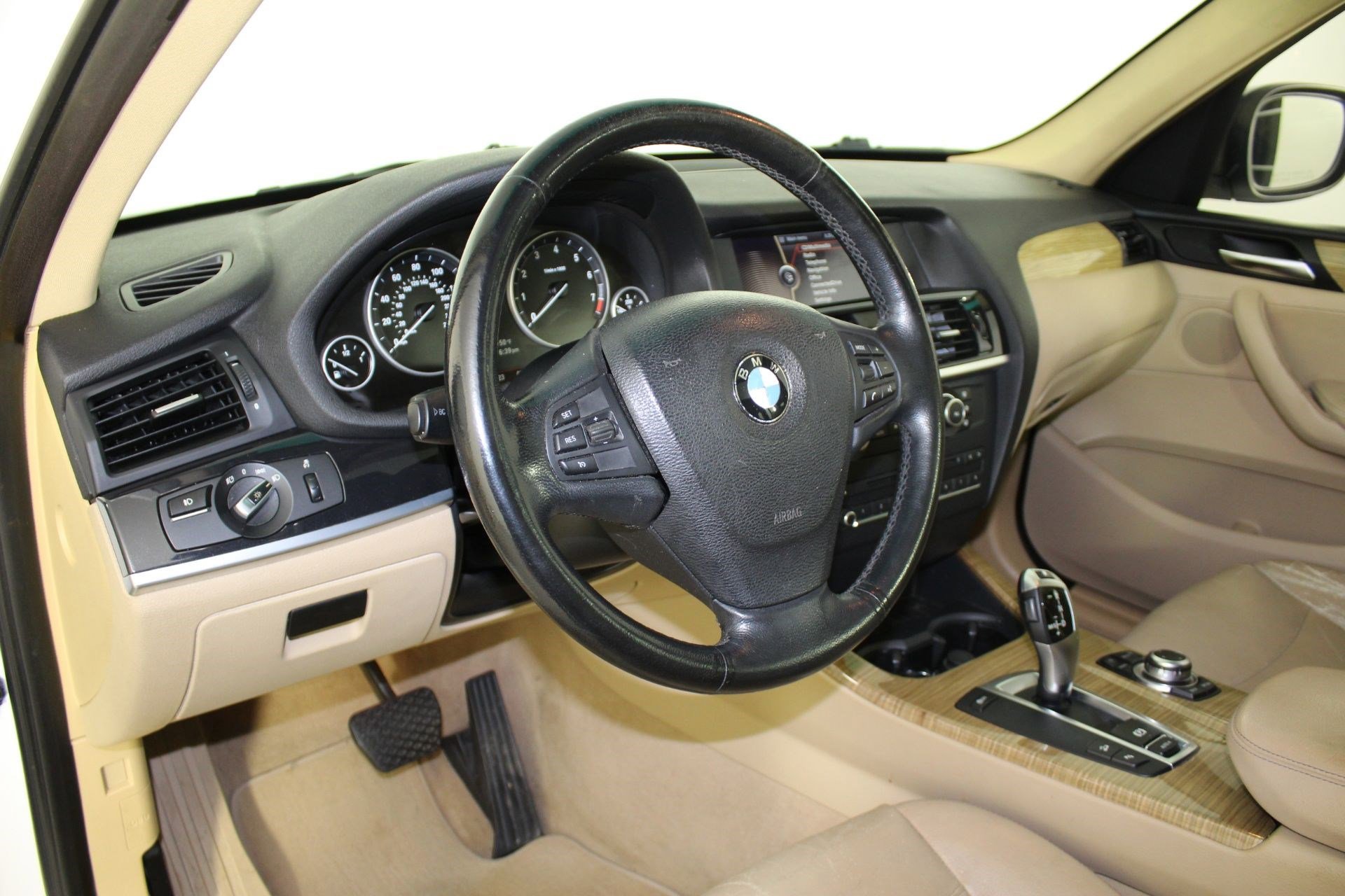 Used 2012 BMW X3 xDrive28i image 4