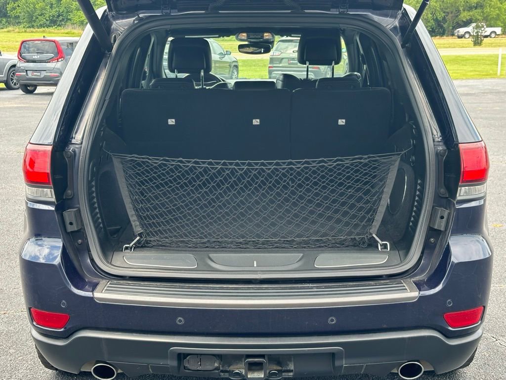 Used 2018 Jeep Grand Cherokee Trailhawk AWD/4WD image 9