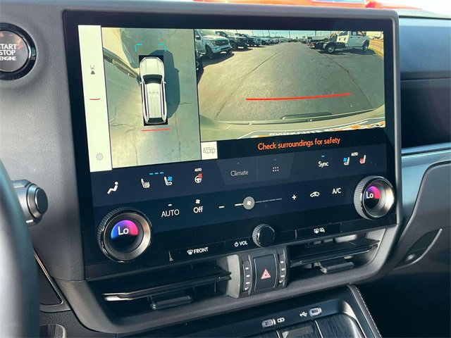 Used 2024 Lexus GX 550 image 34