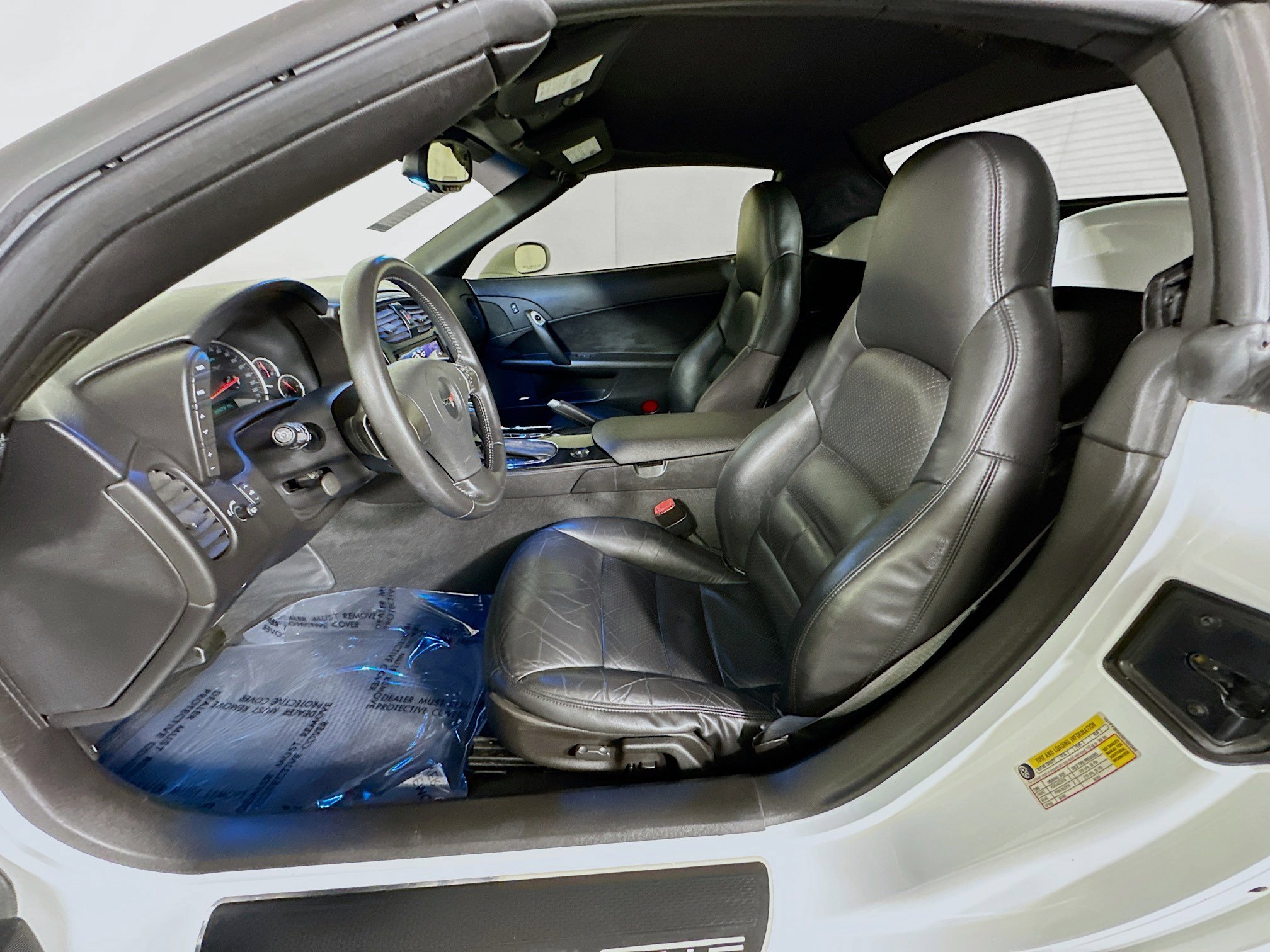 Used 2008 Chevrolet Corvette Convertible w/ Preferred Equipment Group image 12