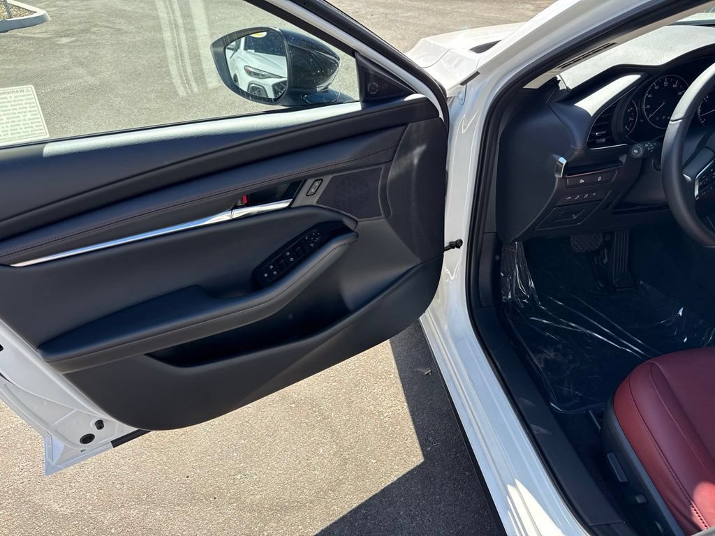 New 2026 MAZDA MAZDA3 Carbon AWD/4WD image 8
