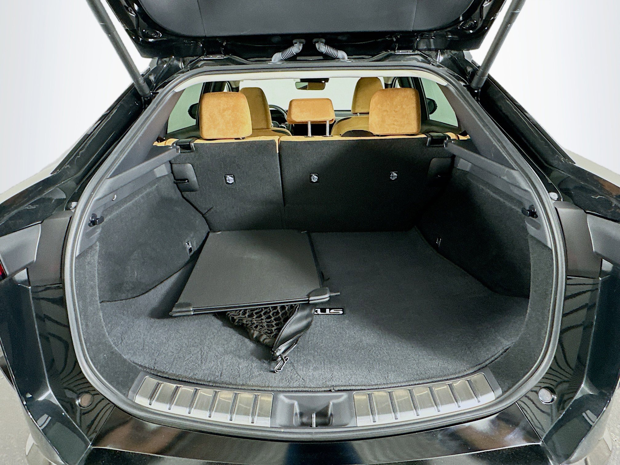 Used 2023 Lexus RZ 450e Premium w/ Accessory Package (P5) image 30