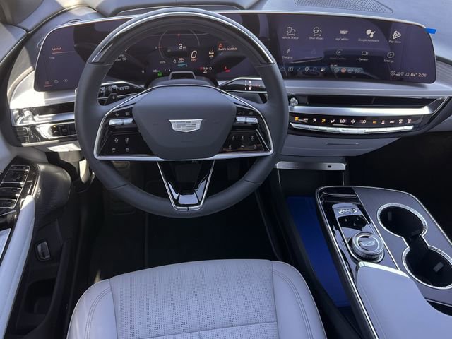 New 2026 Cadillac Lyriq Signature Luxury w/ LPO, Floor Liner Package image 10