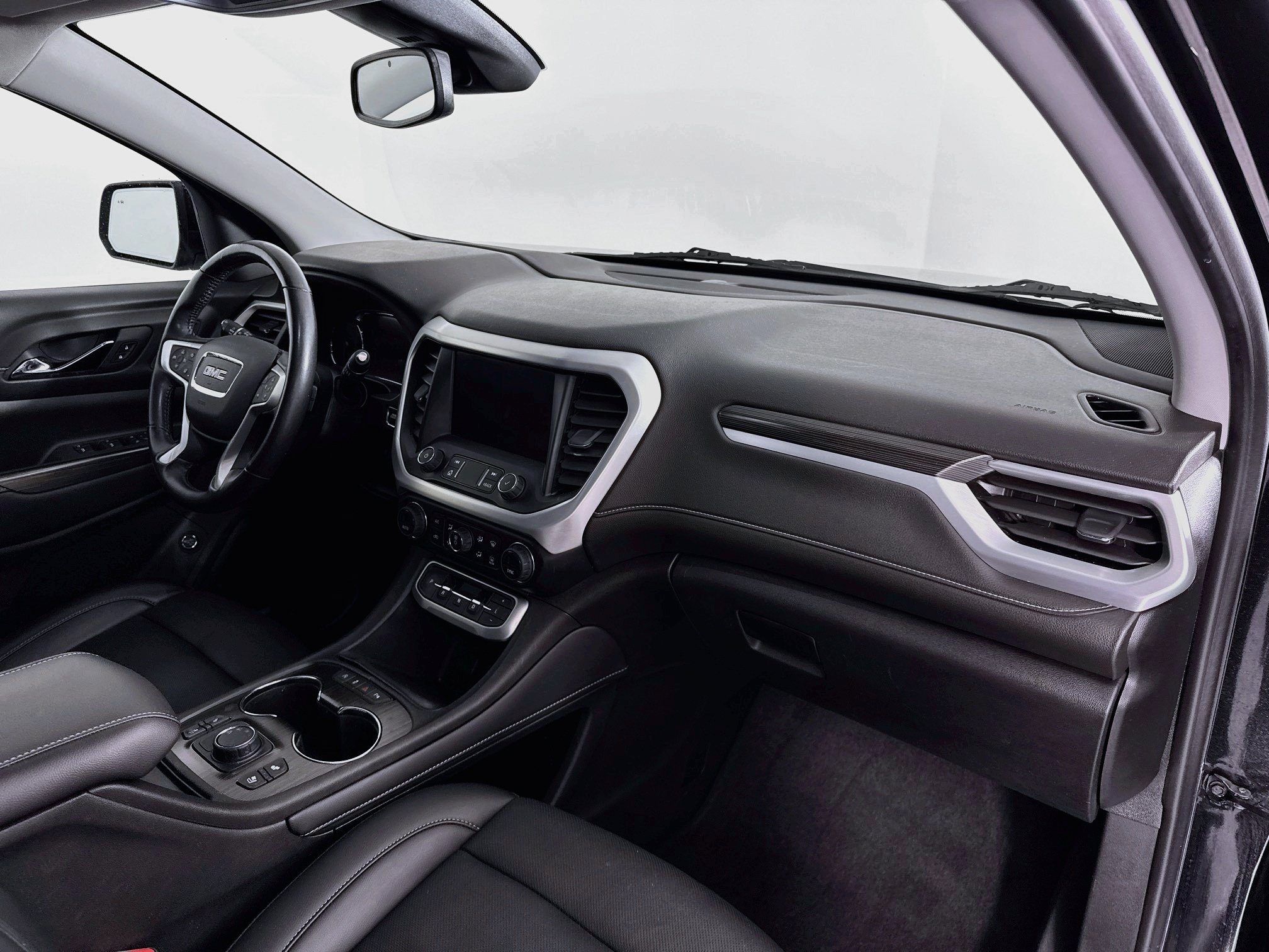 Used 2021 GMC Acadia SLT w/ Technology Package FWD image 30