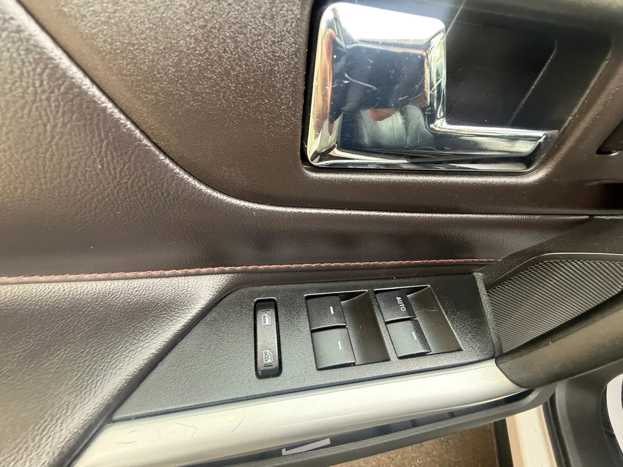 Used 2014 Ford Edge SEL w/ Equipment Group 205A AWD/4WD image 24