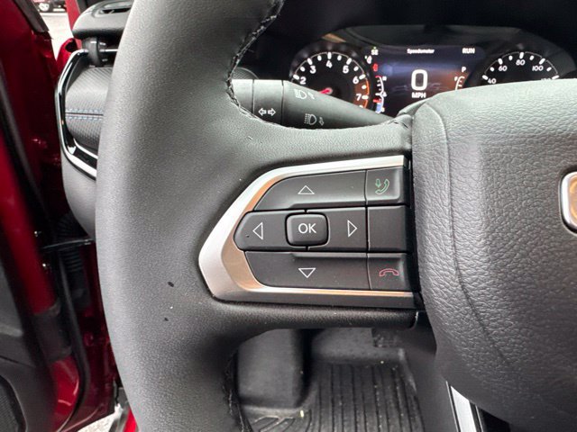 Used 2026 Jeep Compass Latitude AWD/4WD image 18