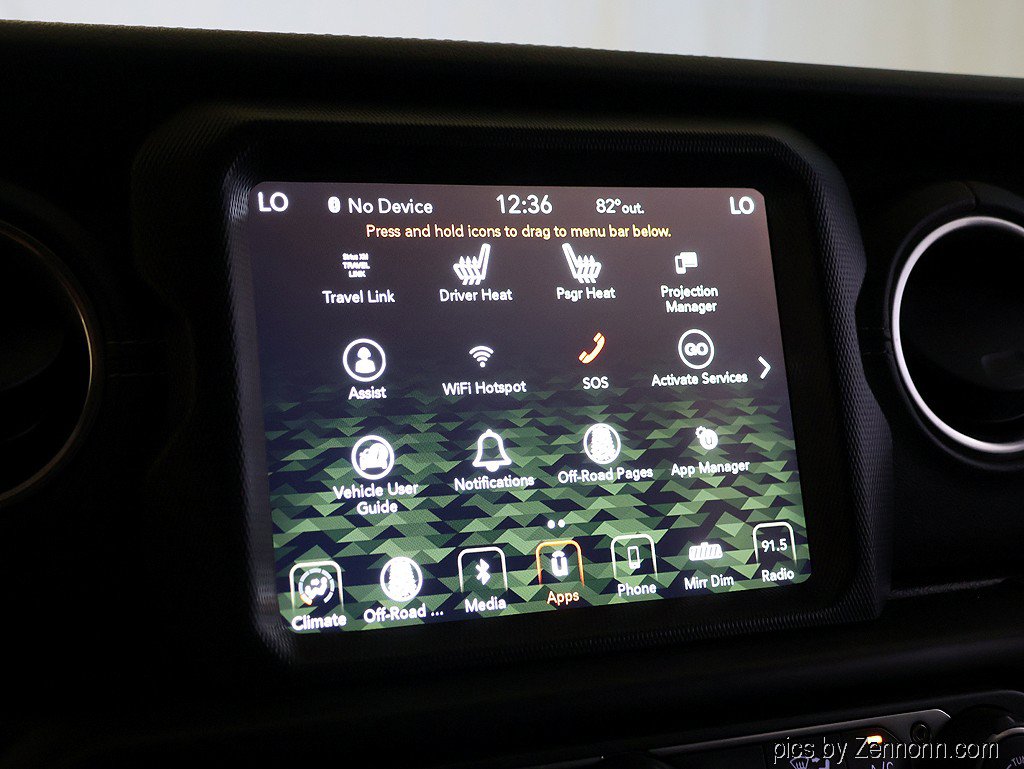 Used 2019 Jeep Wrangler Unlimited Sahara w/ Uconnect 4C Nav & Sound Group AWD/4WD image 18