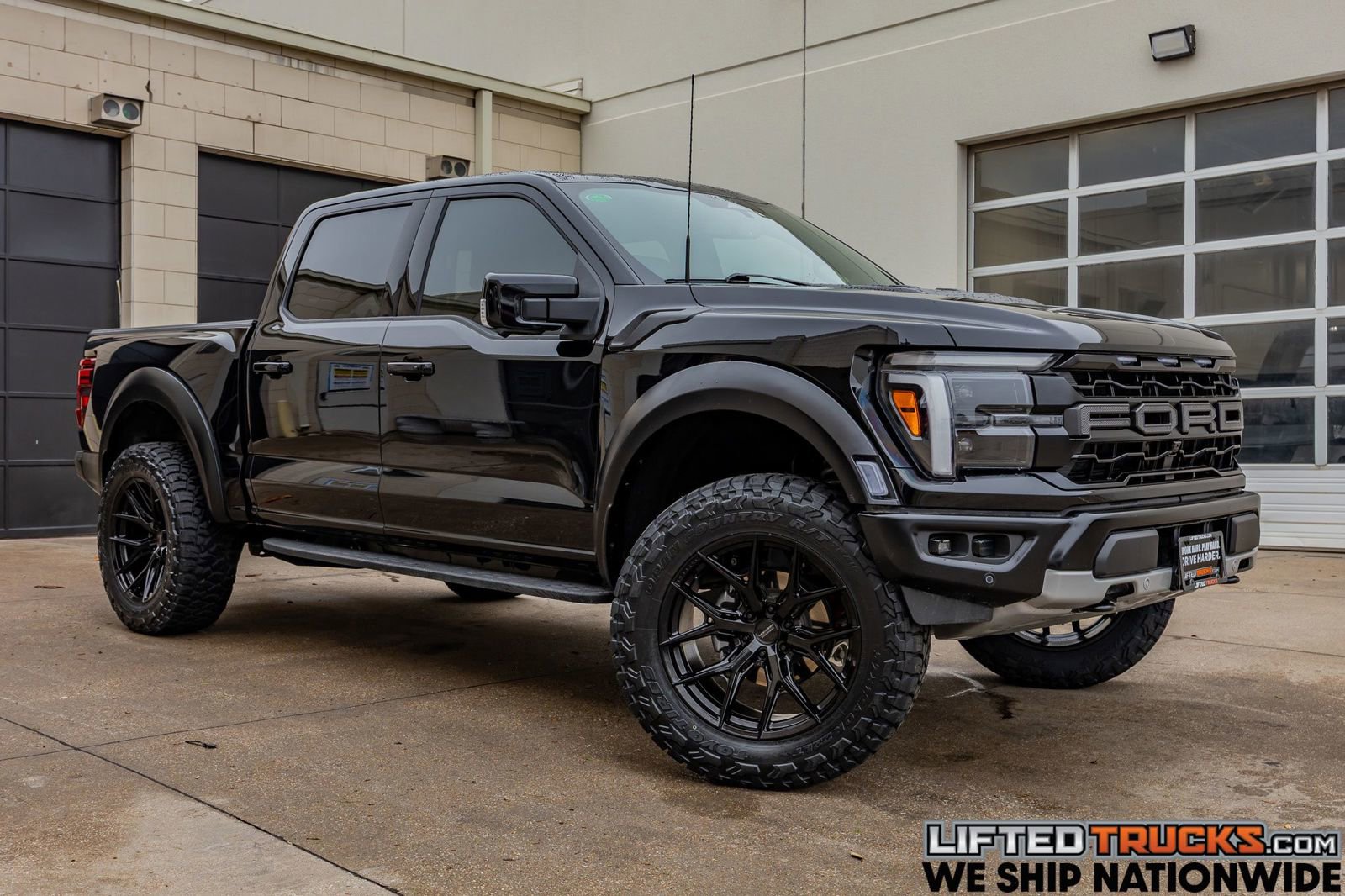Used 2025 Ford F150 Raptor AWD/4WD image 1