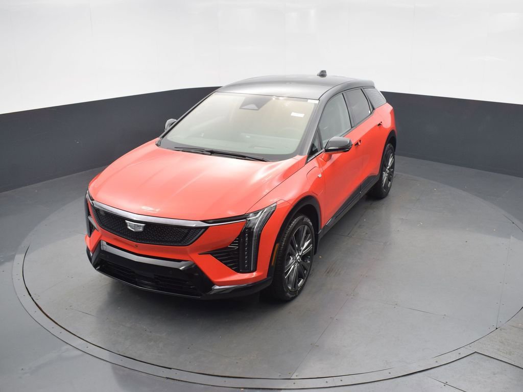 New 2026 Cadillac Optiq Sport 2 w/ LPO, Floor Liner Package image 43