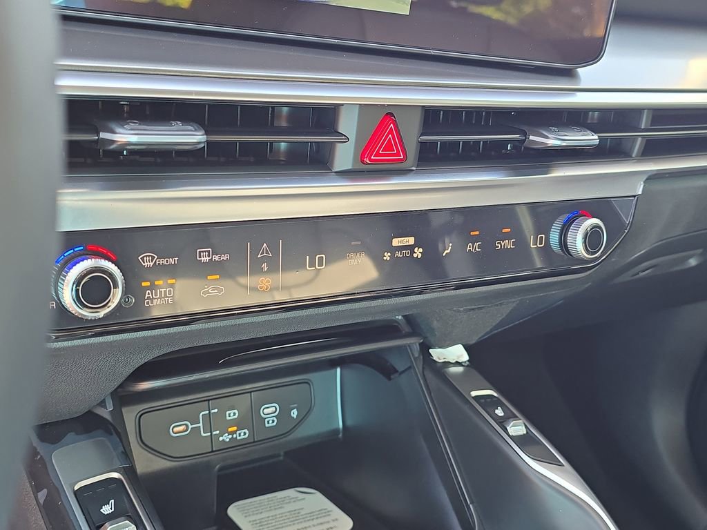 New 2026 Kia Sorento EX image 25