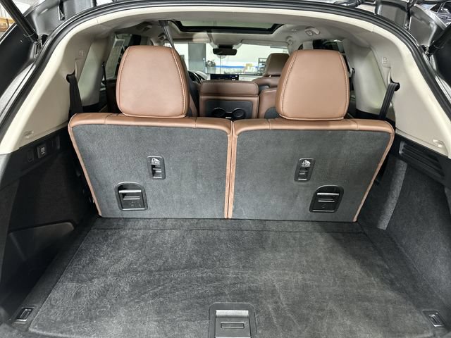 Used 2023 Acura MDX w/ Technology Package FWD image 26