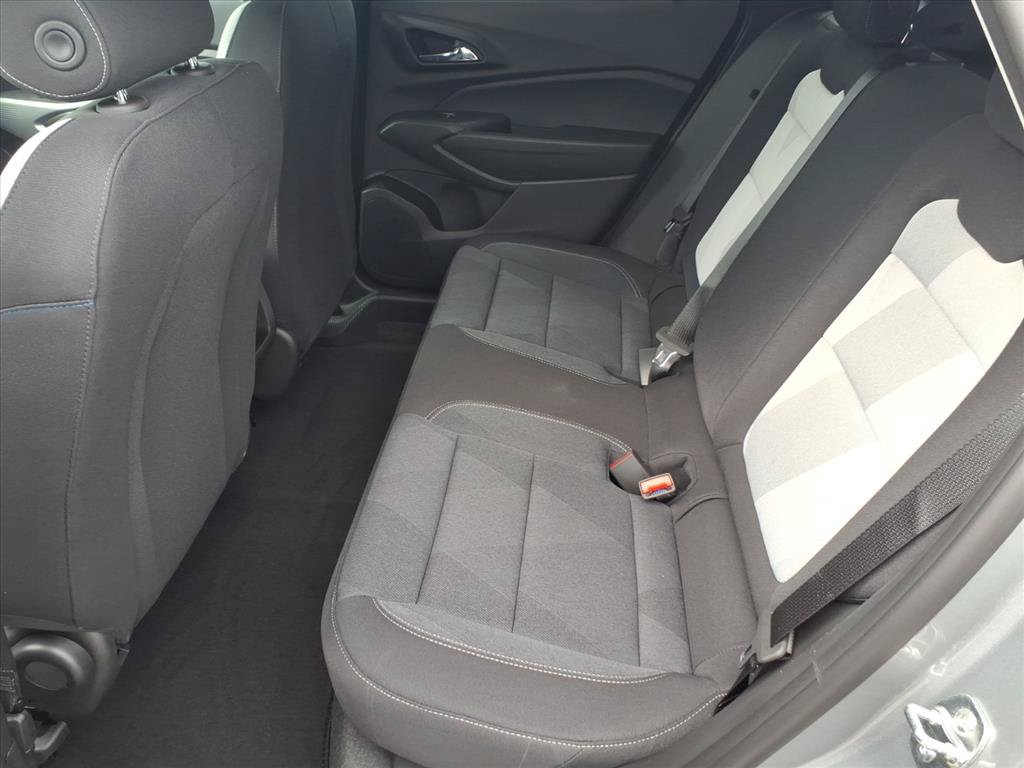 New 2026 Chevrolet Trax LS w/ LS Convenience Package FWD image 6