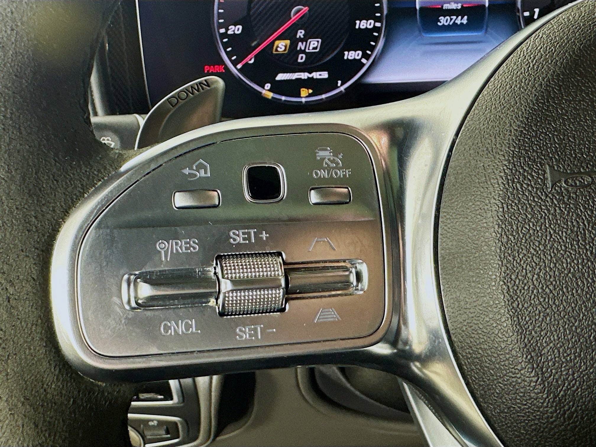 Certified 2020 Mercedes-Benz G 63 AMG 4MATIC image 12