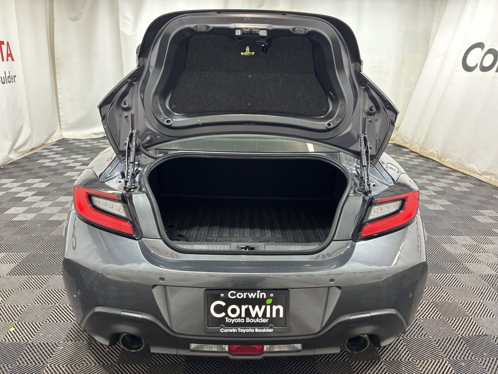 Used 2023 Toyota GR86 w/ ALL Weather Mat Package (TMS) RWD image 15