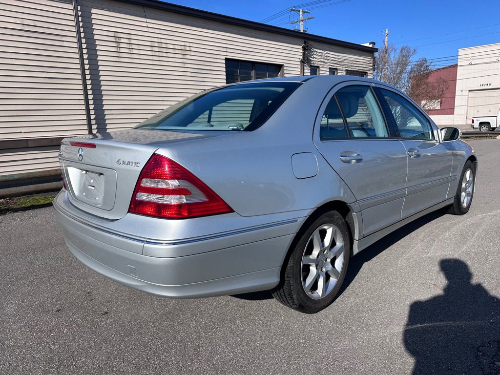 Used 2007 Mercedes-Benz C 280 4MATIC Sedan image 4