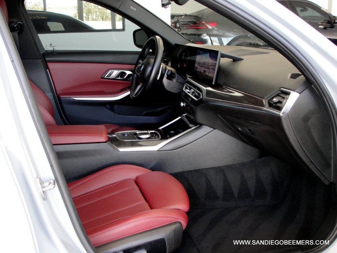 Used 2023 BMW 330i Sedan w/ M Sport Package RWD image 38
